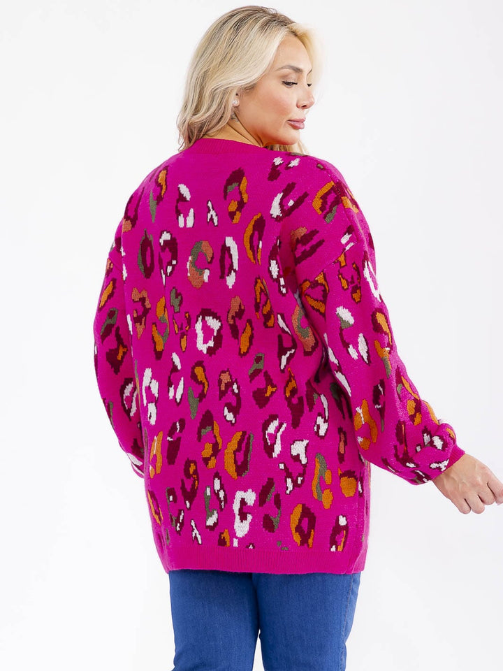 PLUS SIZE LONG SLEEVE ANIMAL PRINT PULLOVER BLOUSE