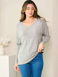 WOMEN'S LONG SLEEVE V-NECK SOLID TOP