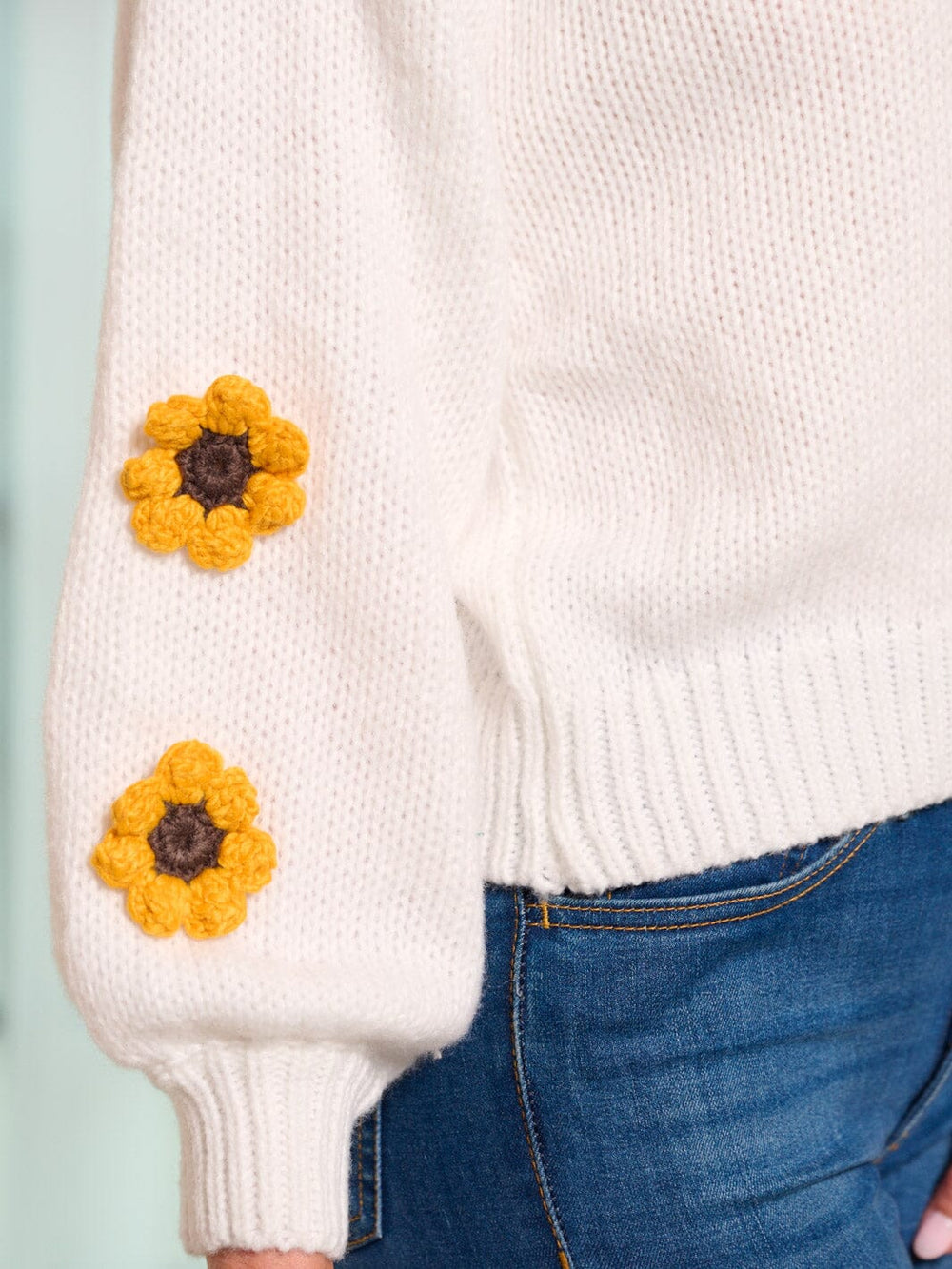 WOMEN'S LONG SLEEVE MOCK NECK EMBROIDERY FLOWERS PULLOVER SWEATER (Copy)