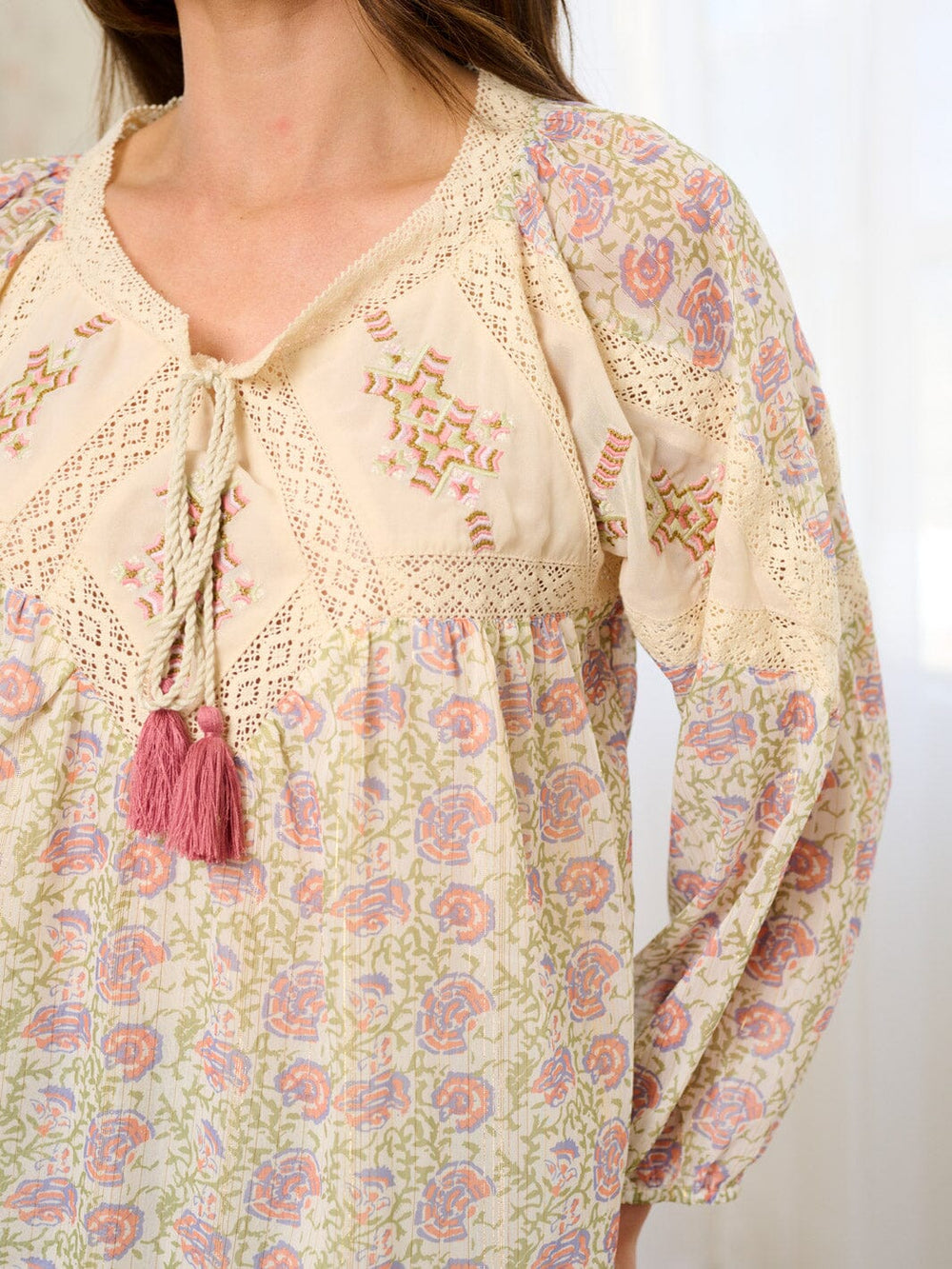 WOMEN'S LONG SLEEVE EMBROIDERY FLORAL TUNIC BLOUSE TOP