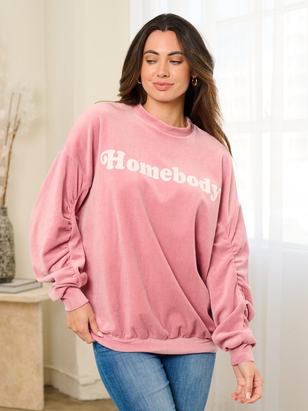 WOMEN'S LONG RUCHED SLEEVE PULLOVER GRAPHIC SWEATER