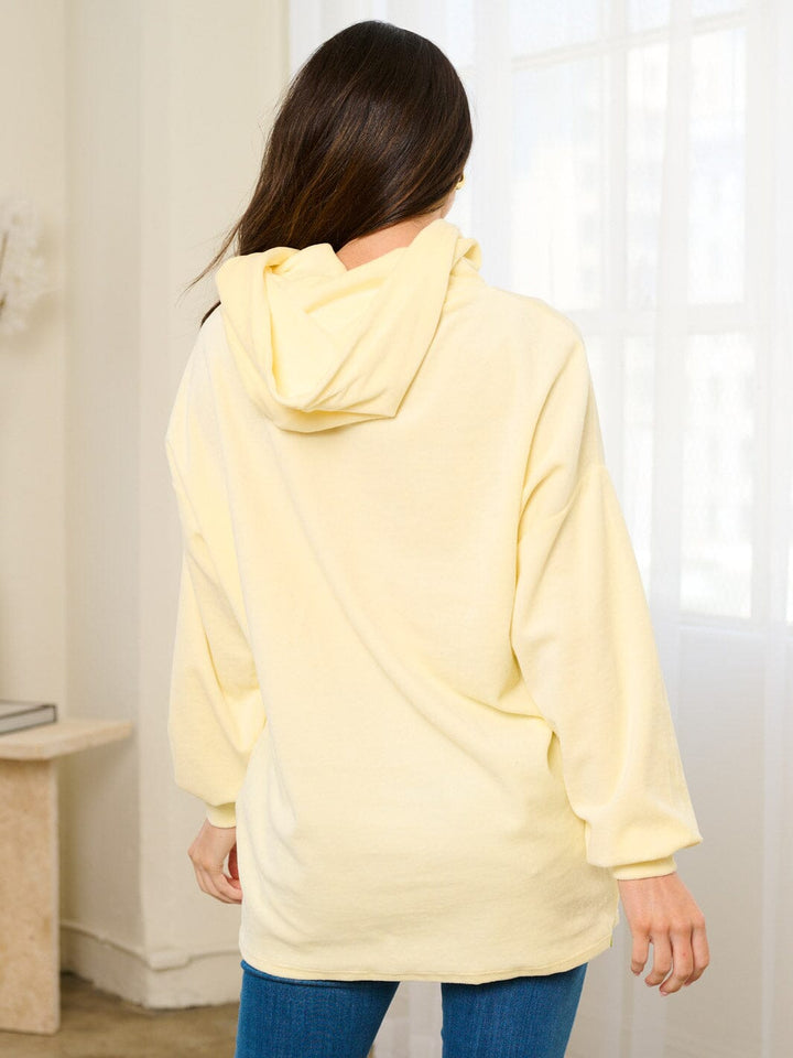 WOMEN'S LONG SLEEVE FRONT POCKETS PULLOVER HOODED SWEATER