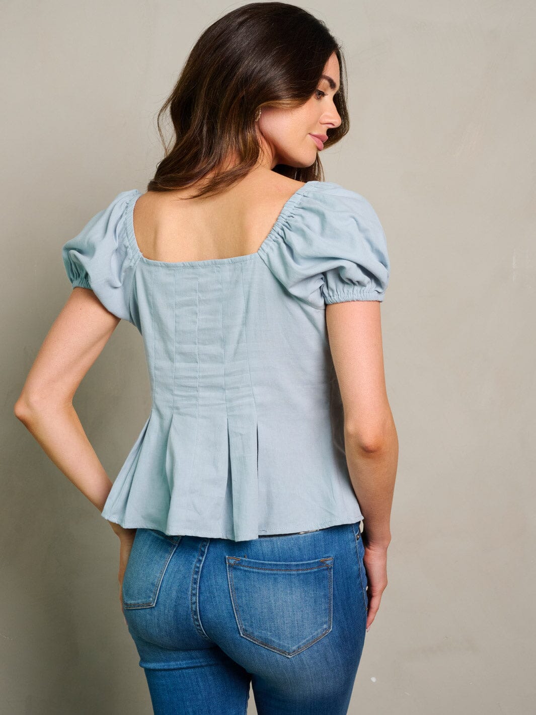 WOMEN'S SHORT SLEEVE BUTTON CLOSURE BLOUSE TOP