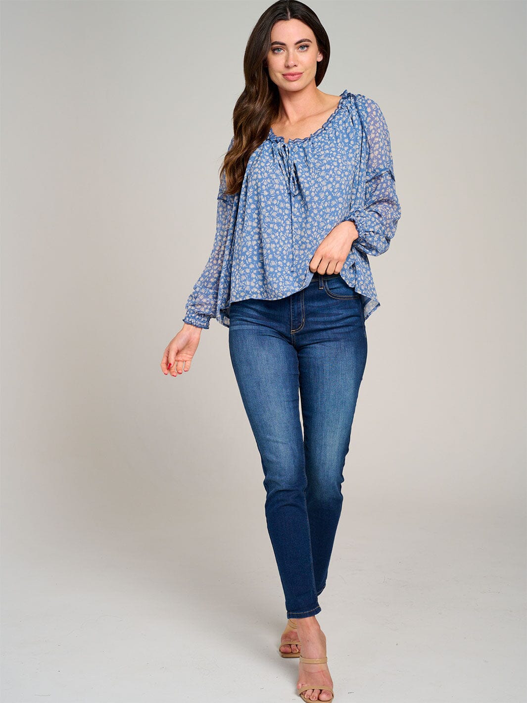 WOMEN'S LONG SLEEVE V-NECK FLORAL BLOUSE