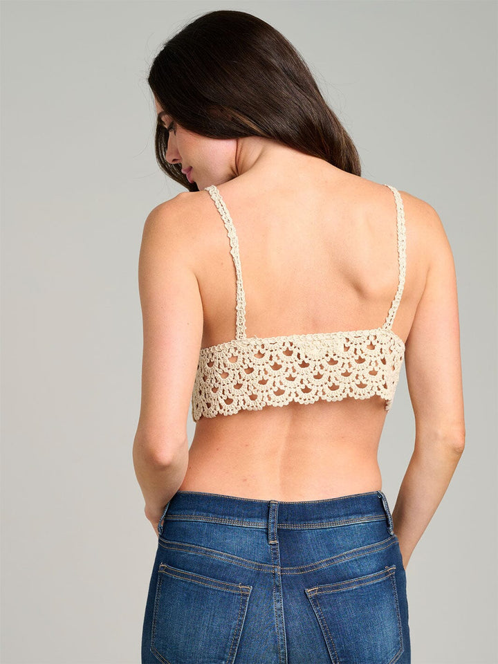 WOMEN'S SLEEVELESS V-NECK KNIT CROP TOP