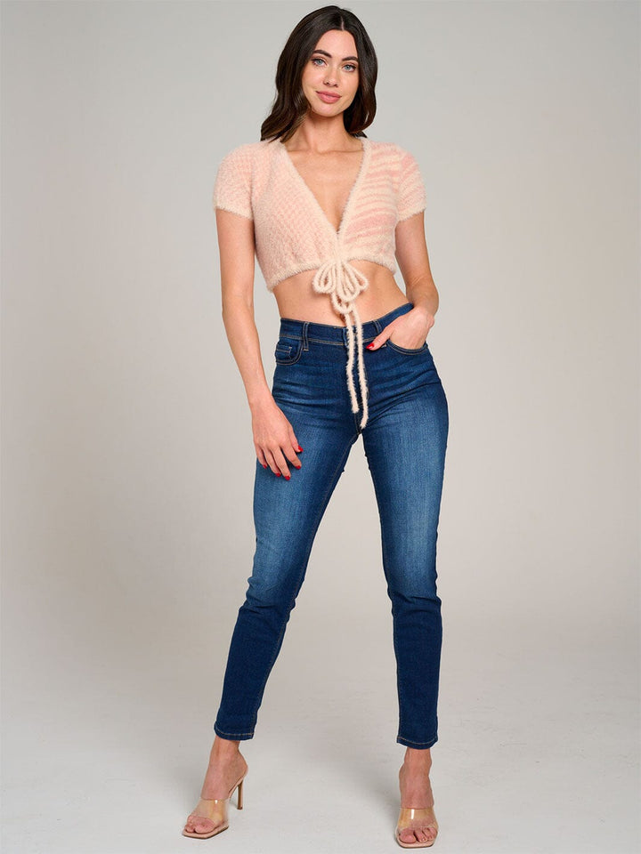 WOMEN'S SHORT SLEEVE V-NECK FUZZY CROP TOP