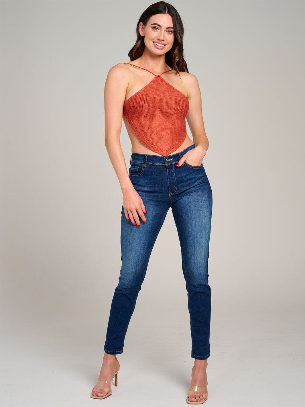 WOMEN'S SLEEVELESS HALTER NECK OPEN BACK KNIT CROP TOP