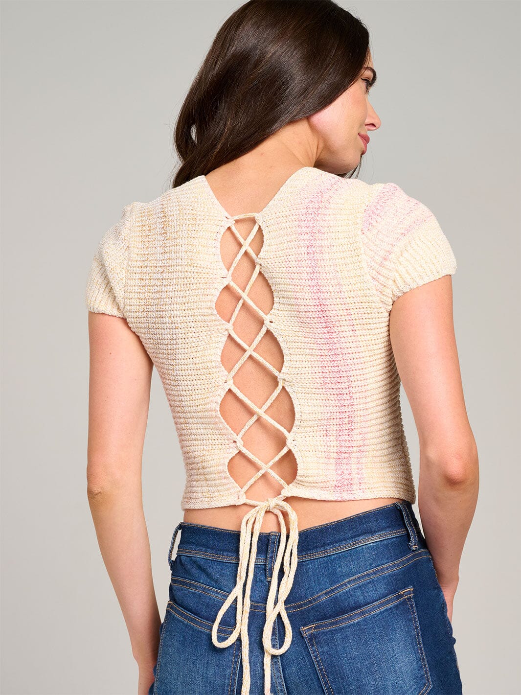 WOMEN'S SHORT SLEEVE SQUARE NECK OPEN BACK TIE DYE KNIT TOP