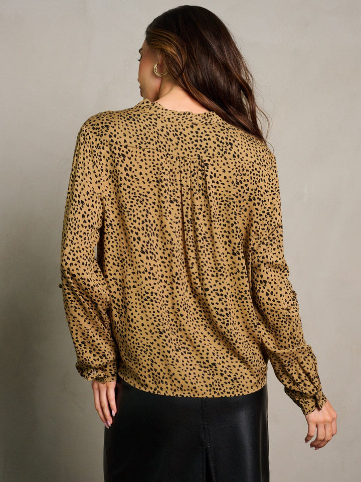 WOMEN'S LONG SLEEVE SURPLICE ANIMAL PRINT BLOUSE TOP