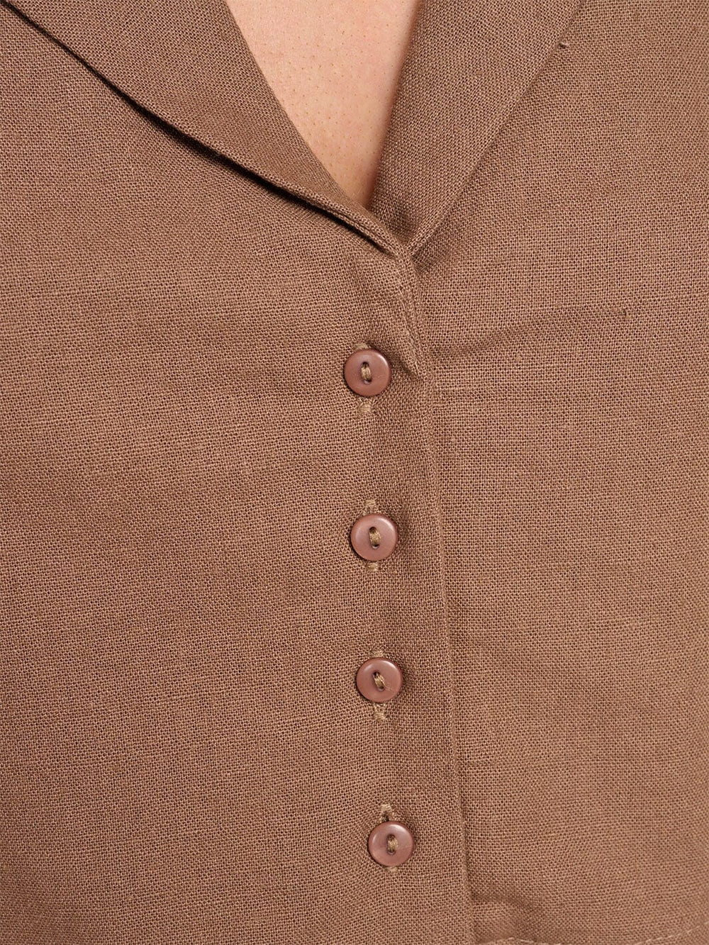 WOMEN'S SHORT SLEEVE V-NECK BUTTON UP BLOUSE