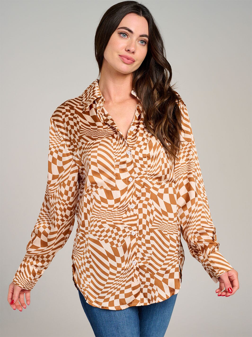 WOMEN'S LONG SLEEVE BUTTON UP FRONT POCKET PRINTED BLOUSE
