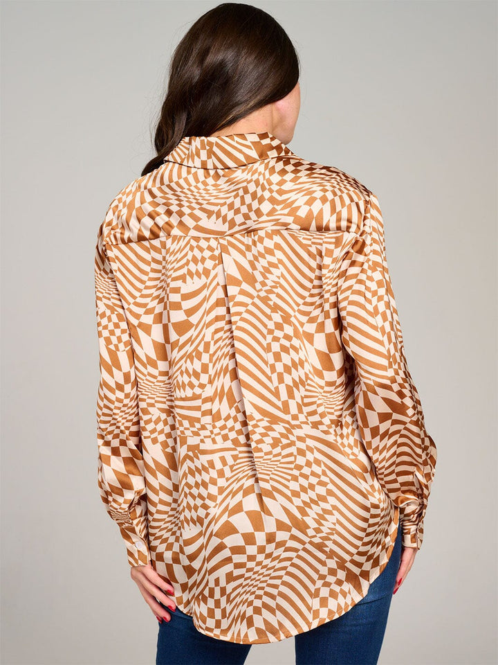 WOMEN'S LONG SLEEVE BUTTON UP FRONT POCKET PRINTED BLOUSE