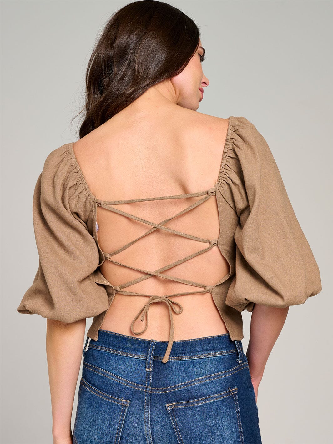 WOMEN'S SHORT PUFF SLEEVE SQUARE NECK OPEN BACK TOP