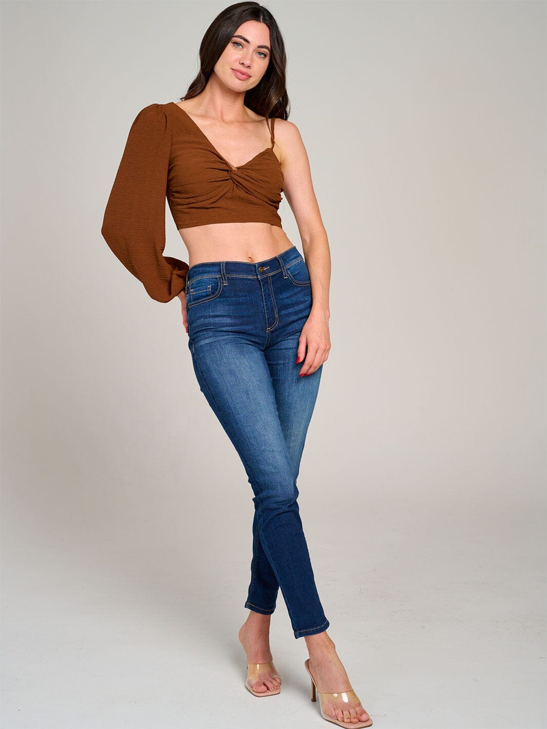 WOMEN'S ONE SHOULDER FRONT RUCHED CROP TOP