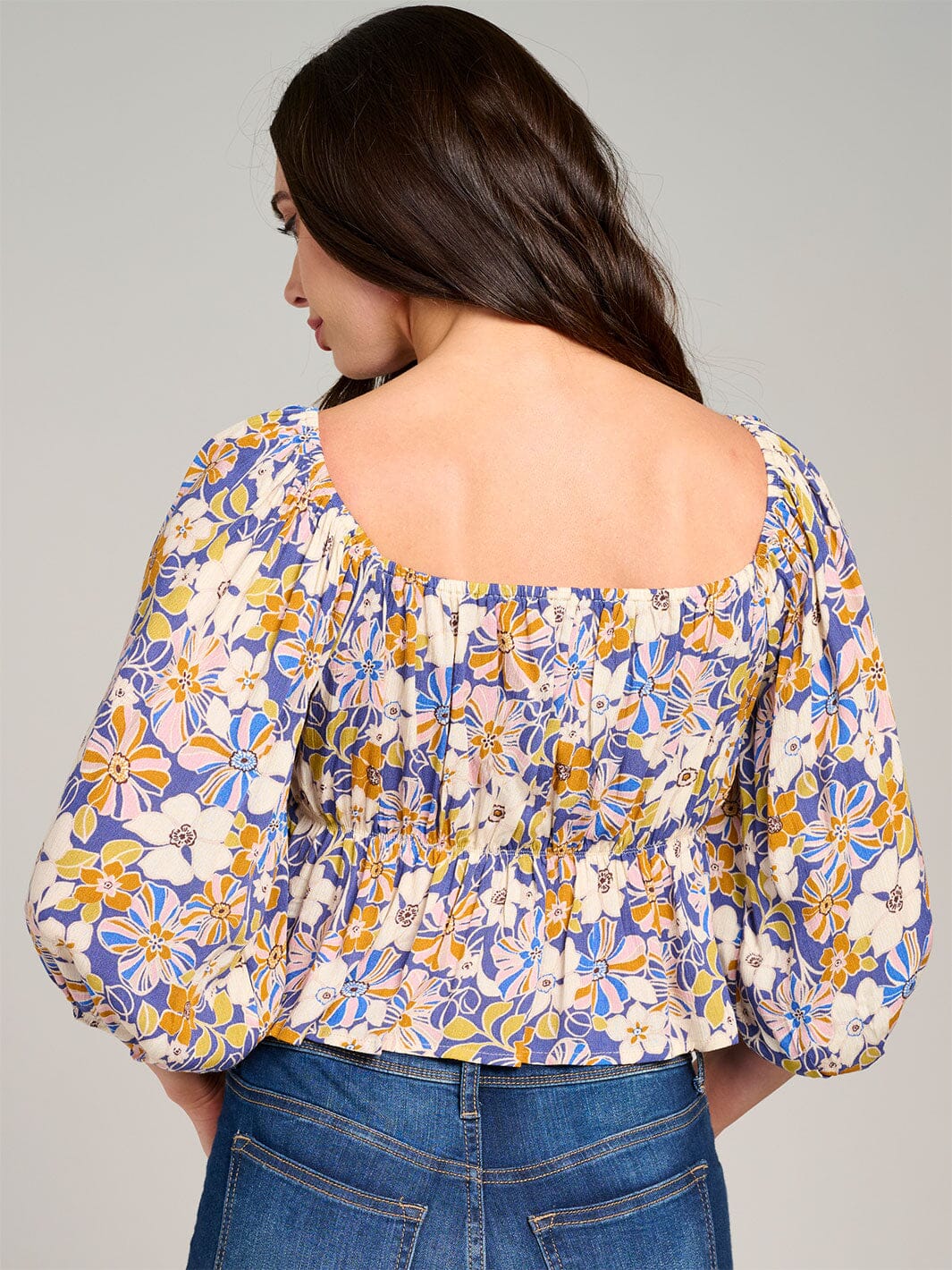WOMEN'S SHORT SLEEVE FLORAL BLOUSE