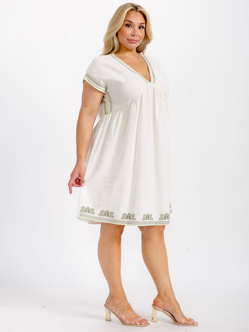 PLUS SIZE SHORT SLEEVE V-NECK TUNIC STITCHED DETAILED LINEN MINI DRESS