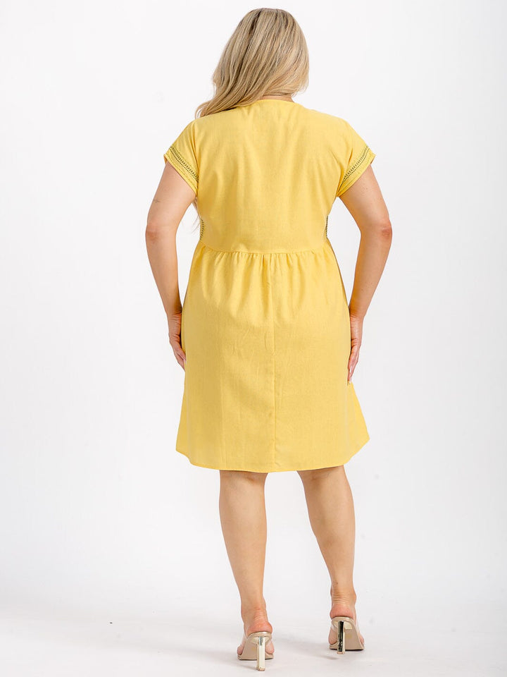 PLUS SIZE SHORT SLEEVE V-NECK TUNIC STITCHED DETAILED LINEN MINI DRESS
