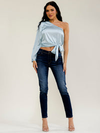 WOMEN'S ONE SHOULDER SELF TIE CROP TOP