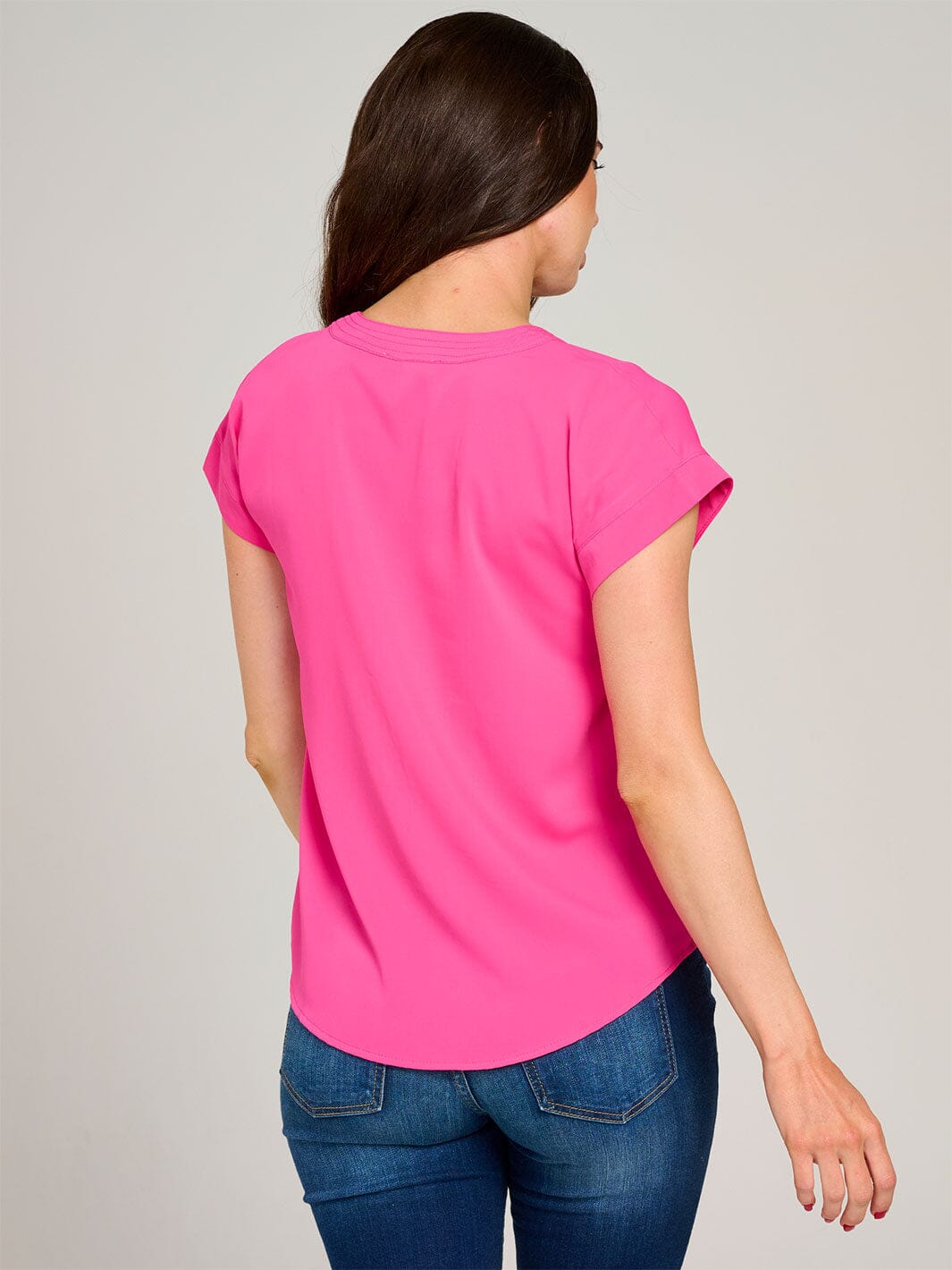 WOMEN'S SHORT SLEEVE V-NECK SOLID BLOUSE