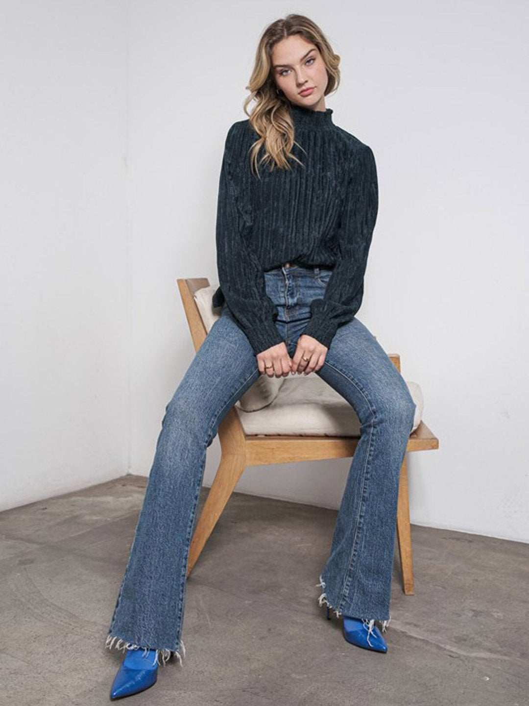 WOMEN'S LONG SLEEVE MOCK NECK RIBBED BLOUSE TOP