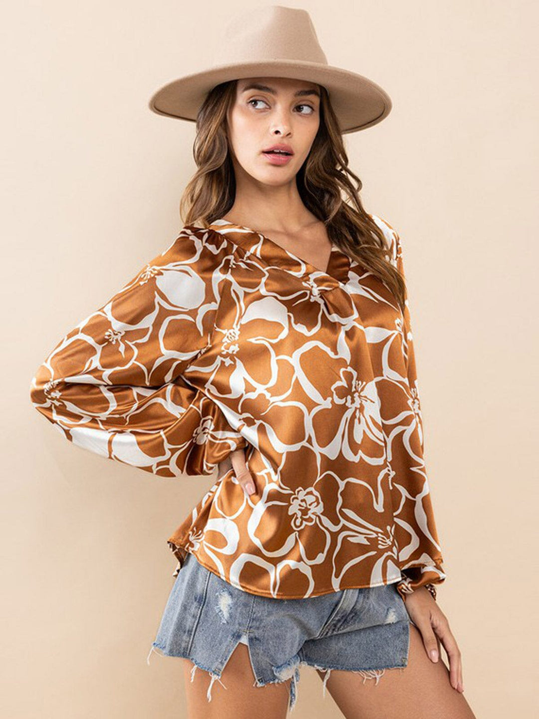 WOMEN'S LONG SLEEVE V-NECK FLORAL BLOSE TOP