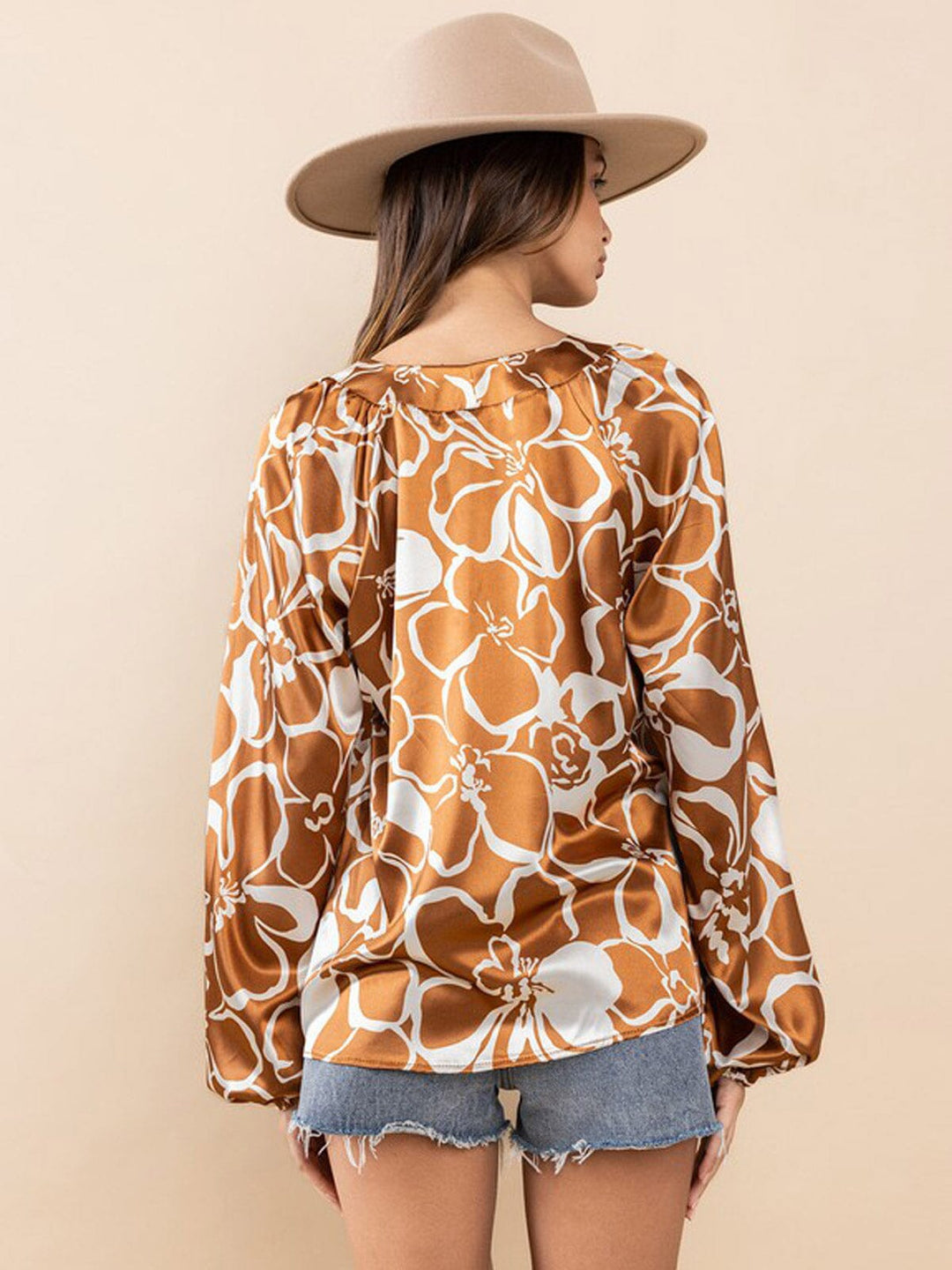 WOMEN'S LONG SLEEVE V-NECK FLORAL BLOSE TOP