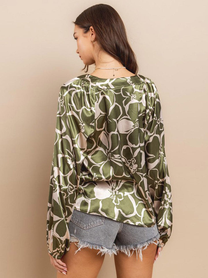 WOMEN'S LONG SLEEVE V-NECK FLORAL BLOSE TOP