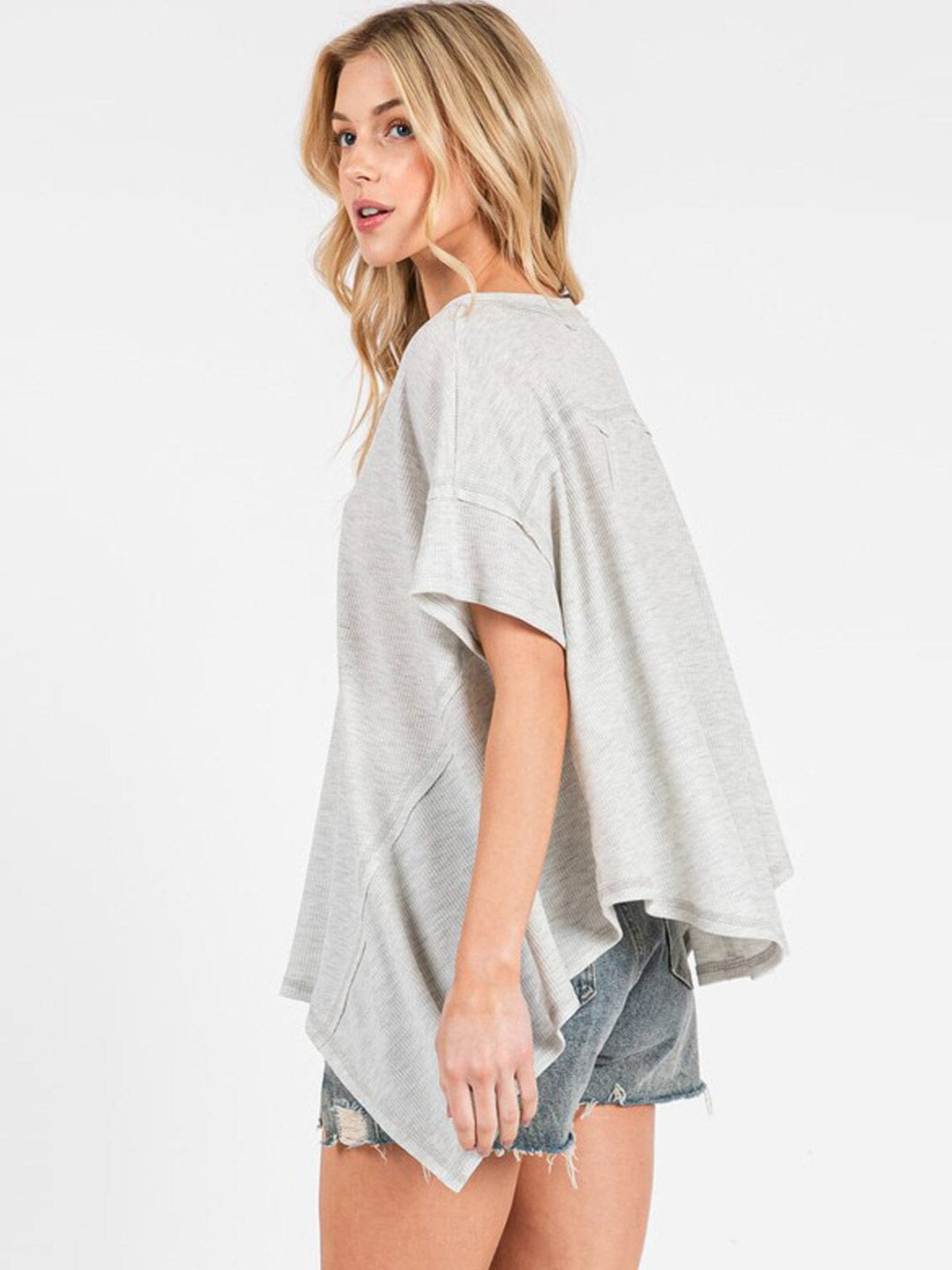 WOMEN'S SHORT SLEEVE HIGH-LOW V-NECK TUNIC OVERSIZED STRIPES TOP