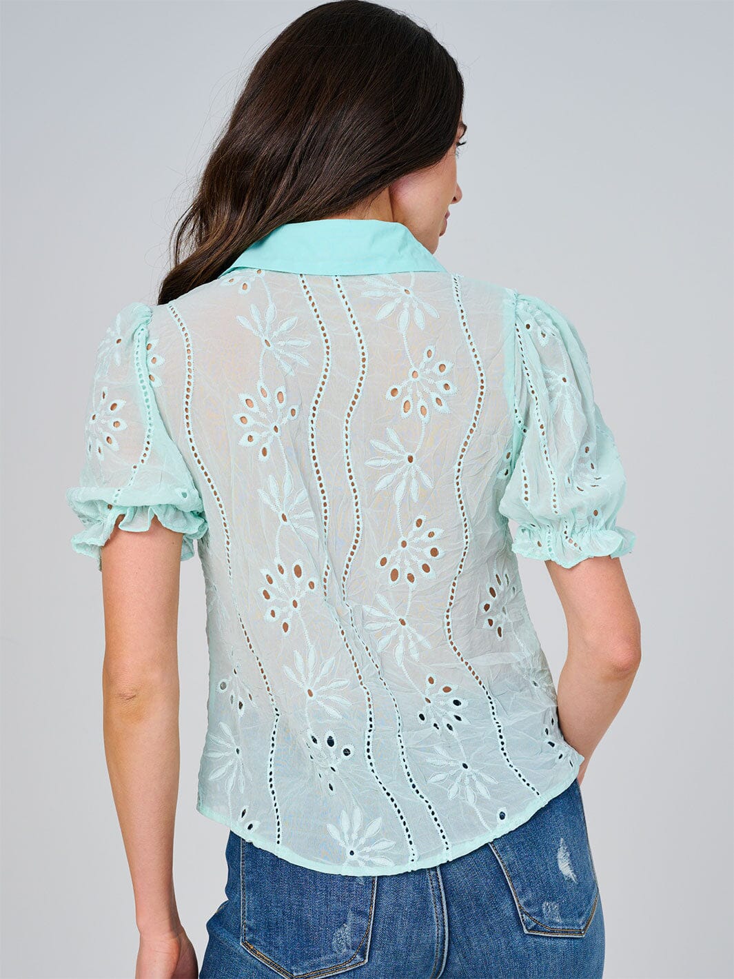 WOMEN'S SHORT SLEEVE BUTTON UP EYELET BLOUSE