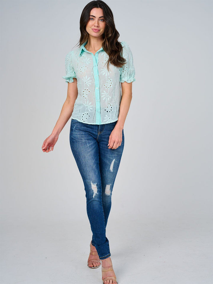 WOMEN'S SHORT SLEEVE BUTTON UP EYELET BLOUSE