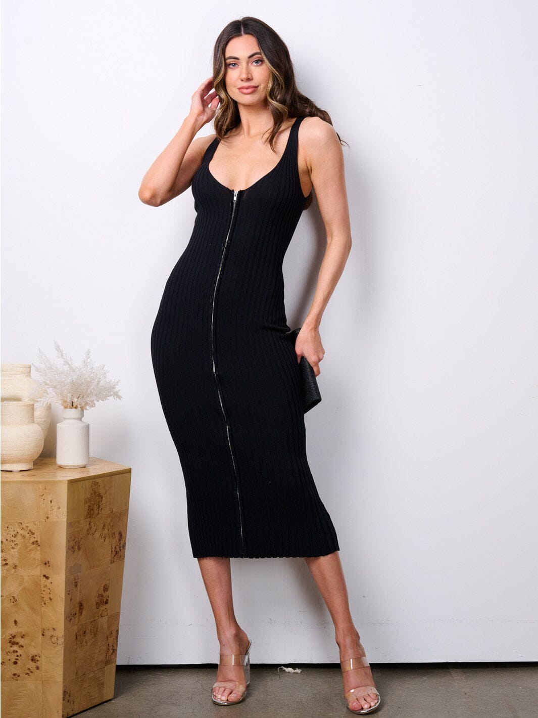 WOMEN'S SLEEVELESS ZIP UP BODYCON RIBBED MIDI DRESS