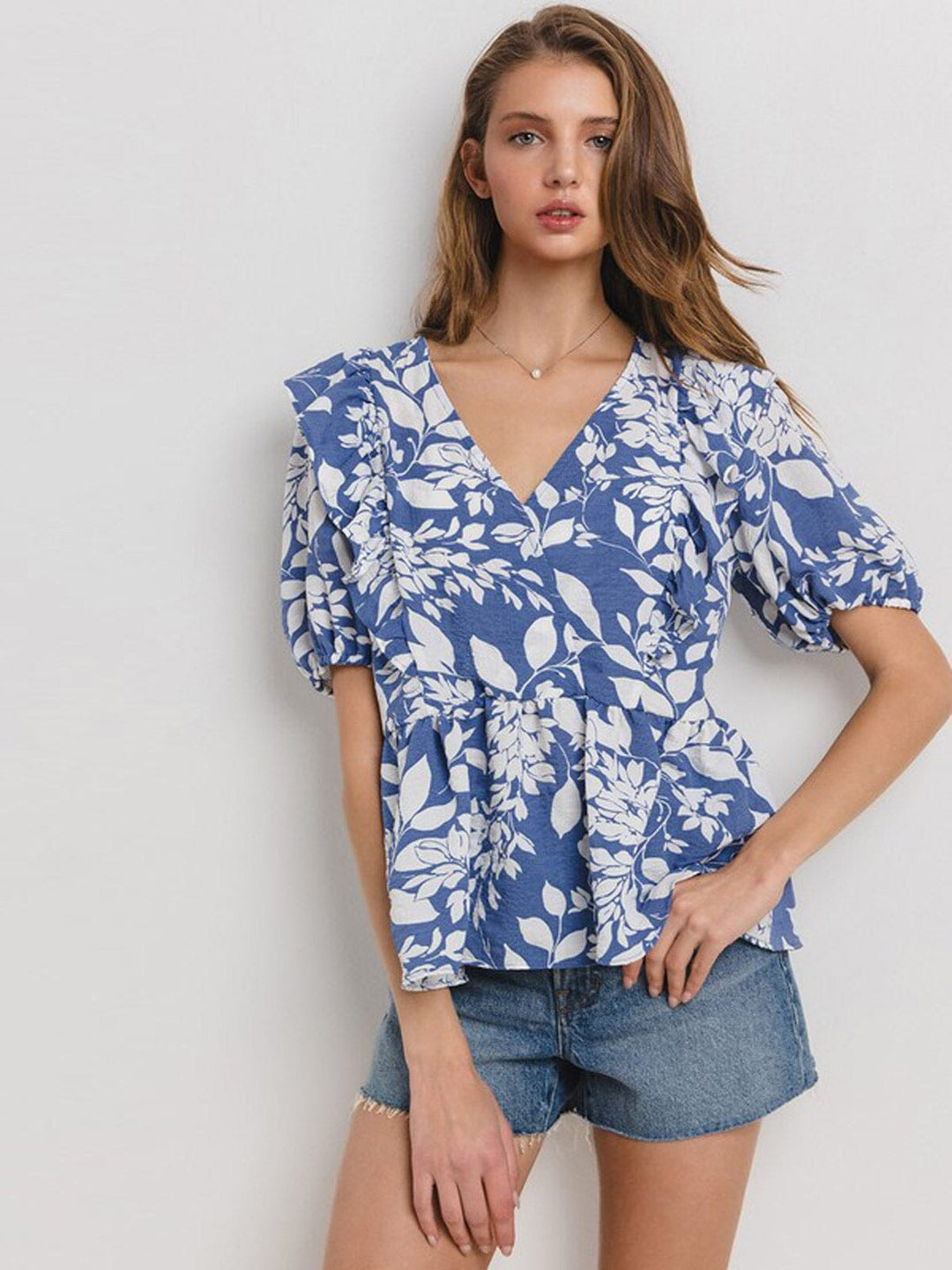 WOMEN'S SHORT SLEEVE SURPLICE FLORAL PEPLUM BLOUSE TOP