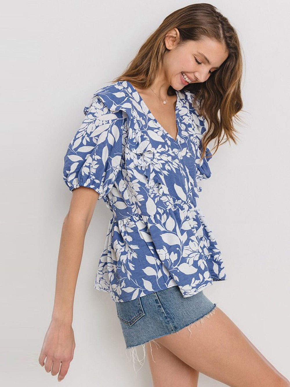 WOMEN'S SHORT SLEEVE SURPLICE FLORAL PEPLUM BLOUSE TOP