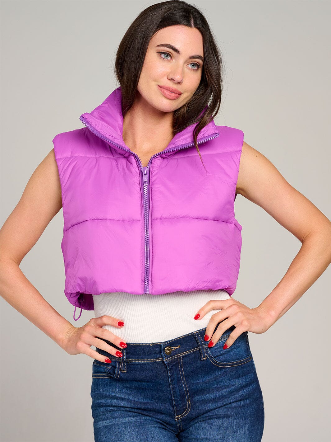 WOMEN'S SLEEVELESS ZIPPER CLOSURE PUFFER VEST