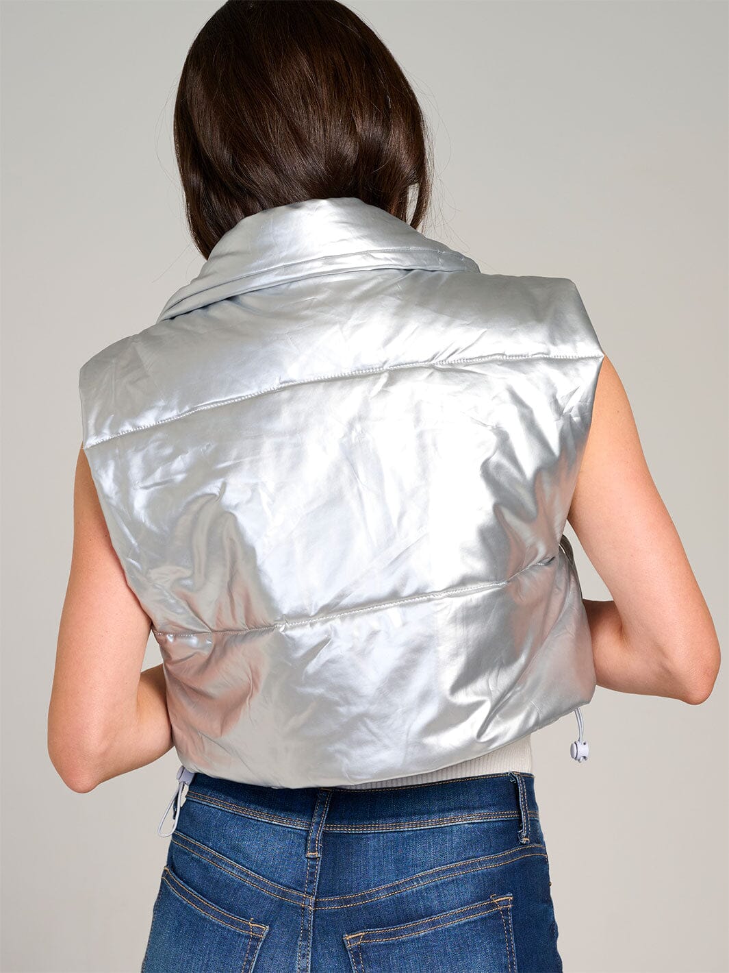 WOMEN'S SLEEVELESS ZIPPER CLOSURE PU PLEATHER PUFFER VEST