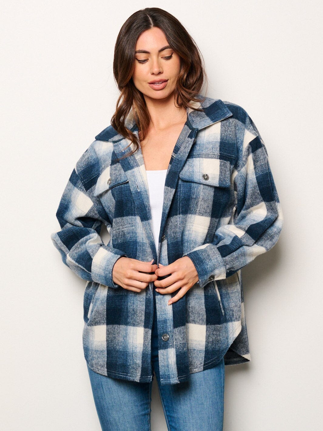 WOMEN'S LONG SLEEVE BUTTON UP FRONT POCKETS PLAID TOP