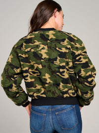 WOMEN'S LONG SLEEVE ZIPPER CLOSURE POCKETS CAMO PRINT SHERPA JACKET