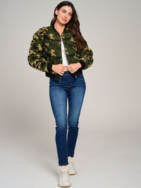 WOMEN'S LONG SLEEVE ZIPPER CLOSURE POCKETS CAMO PRINT SHERPA JACKET