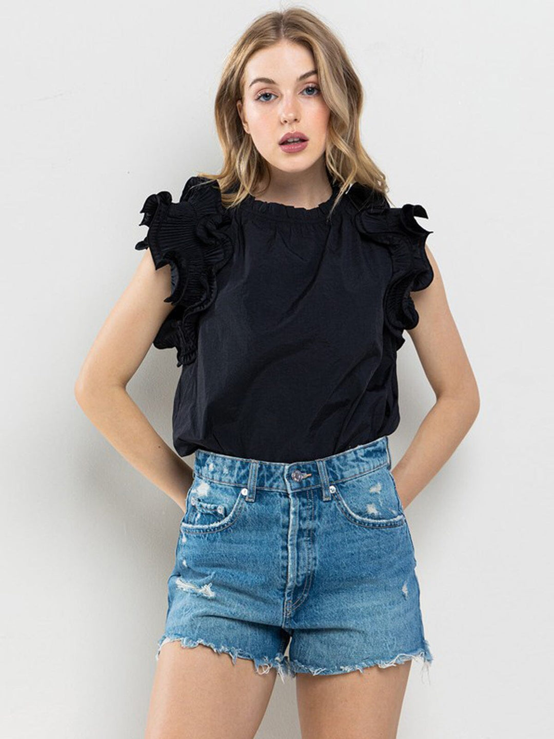 WOMEN'S SHORT RUFFLE SLEEVE DETAILED TUNIC BLOUSE TOP