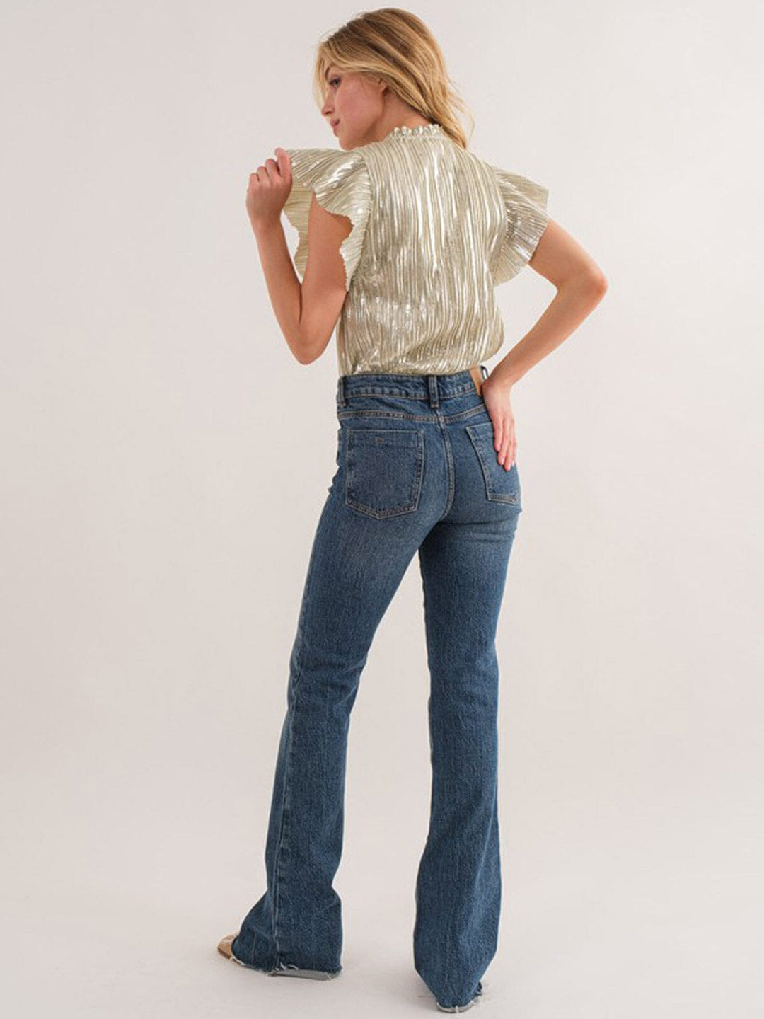 WOMEN'S SHORT SLEEVE PLEATED SHIMMER DETAILED BLOUSE TOP