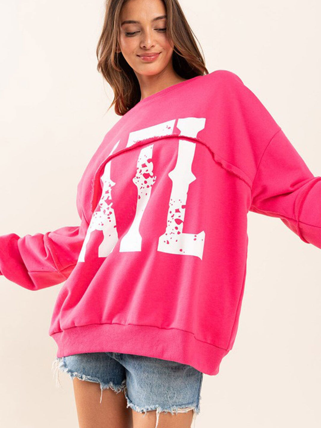 WOMEN'S LONG SLEEVE GRAPHIC PULLOVER SWEATER