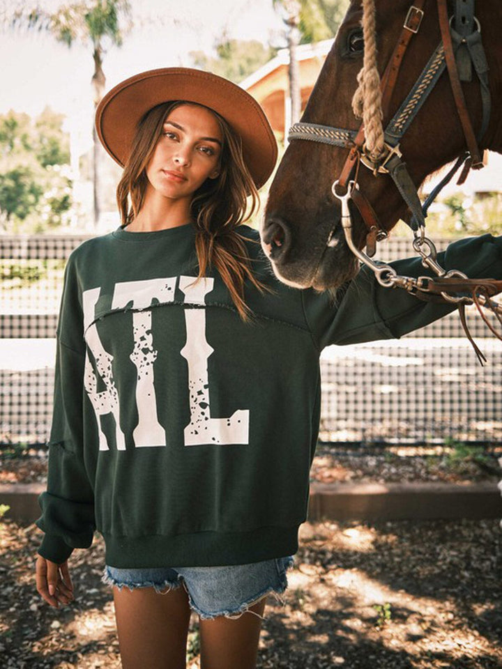 WOMEN'S LONG SLEEVE GRAPHIC PULLOVER SWEATER