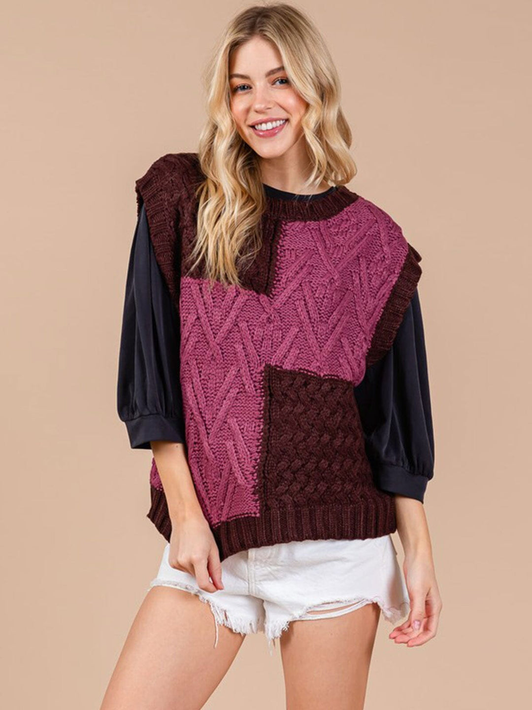 WOMEN'S SLEEVELESS COLORBLOCK KNIT VEST