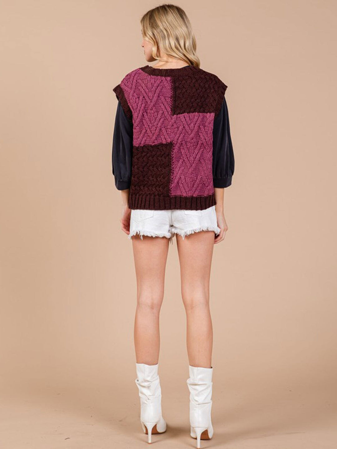 WOMEN'S SLEEVELESS COLORBLOCK KNIT VEST