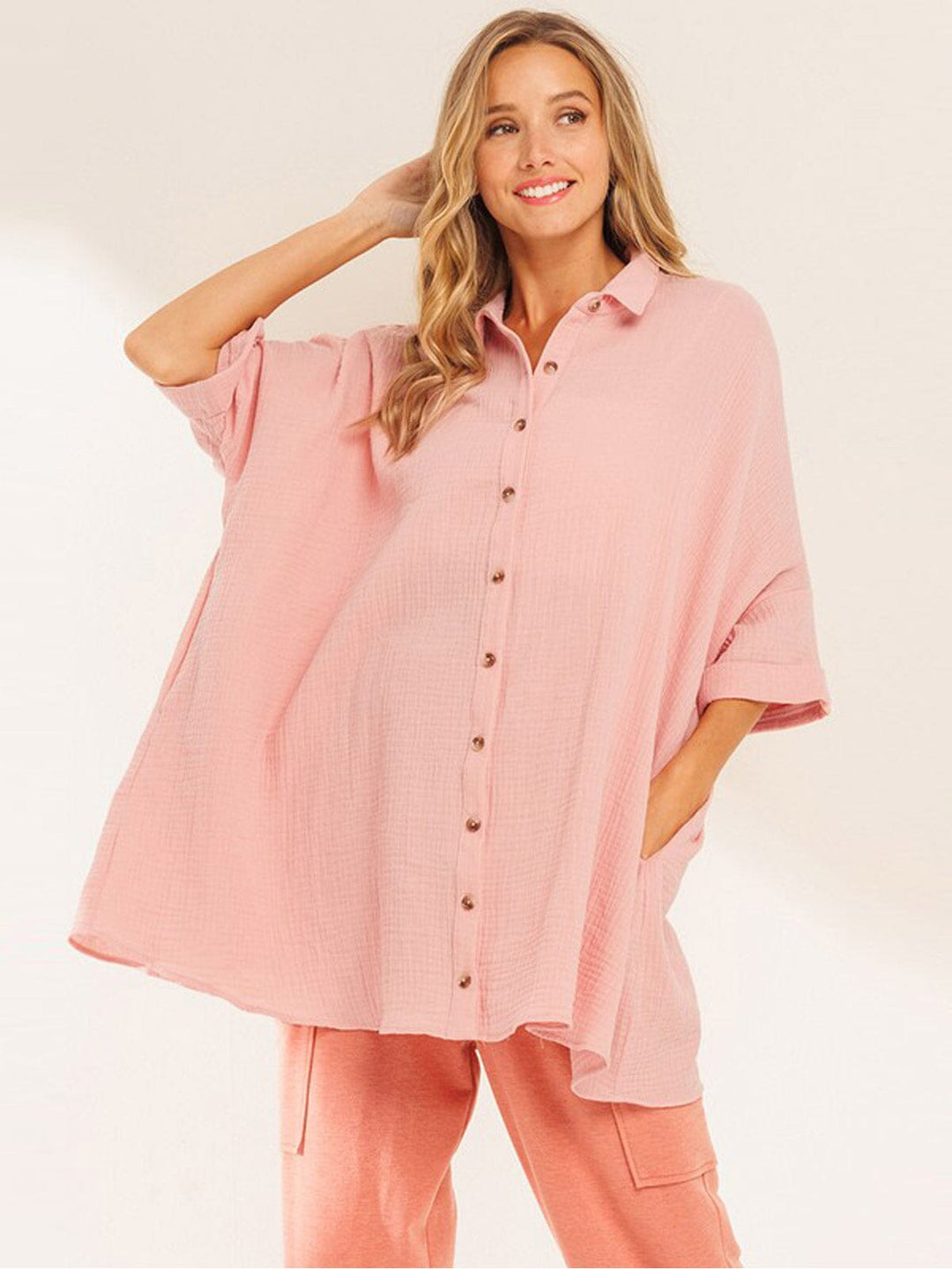 WOMEN'S 3/4 SLEEVE BUTTON UP FRONT POCKETS TUNIC BLOUSE