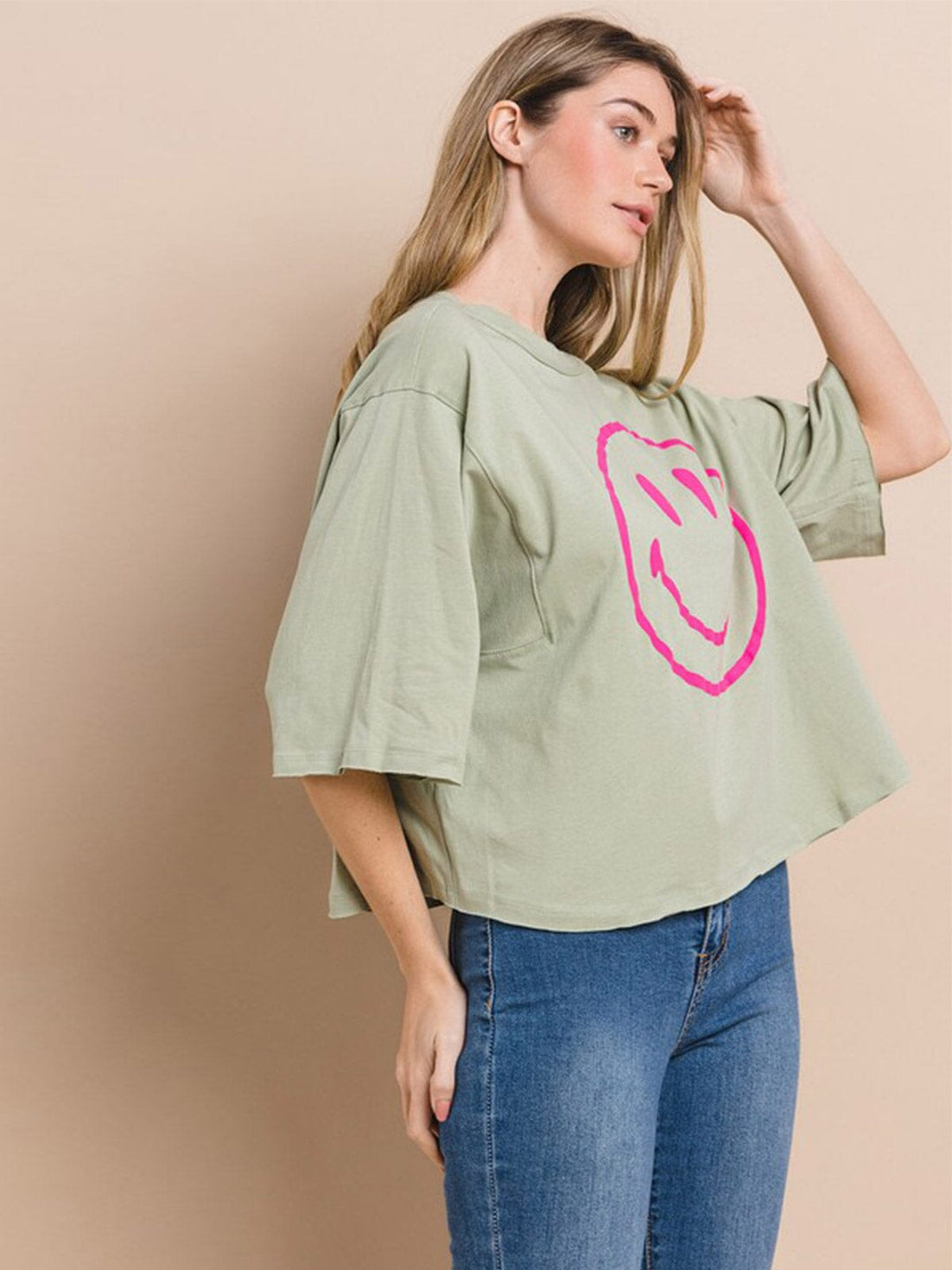 WOMEN'S SHORT SLEEVE HAPPY FACE GRAPHIC BASIC TOP