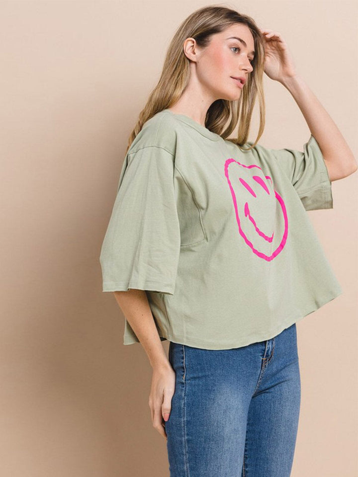 WOMEN'S SHORT SLEEVE HAPPY FACE GRAPHIC BASIC TOP