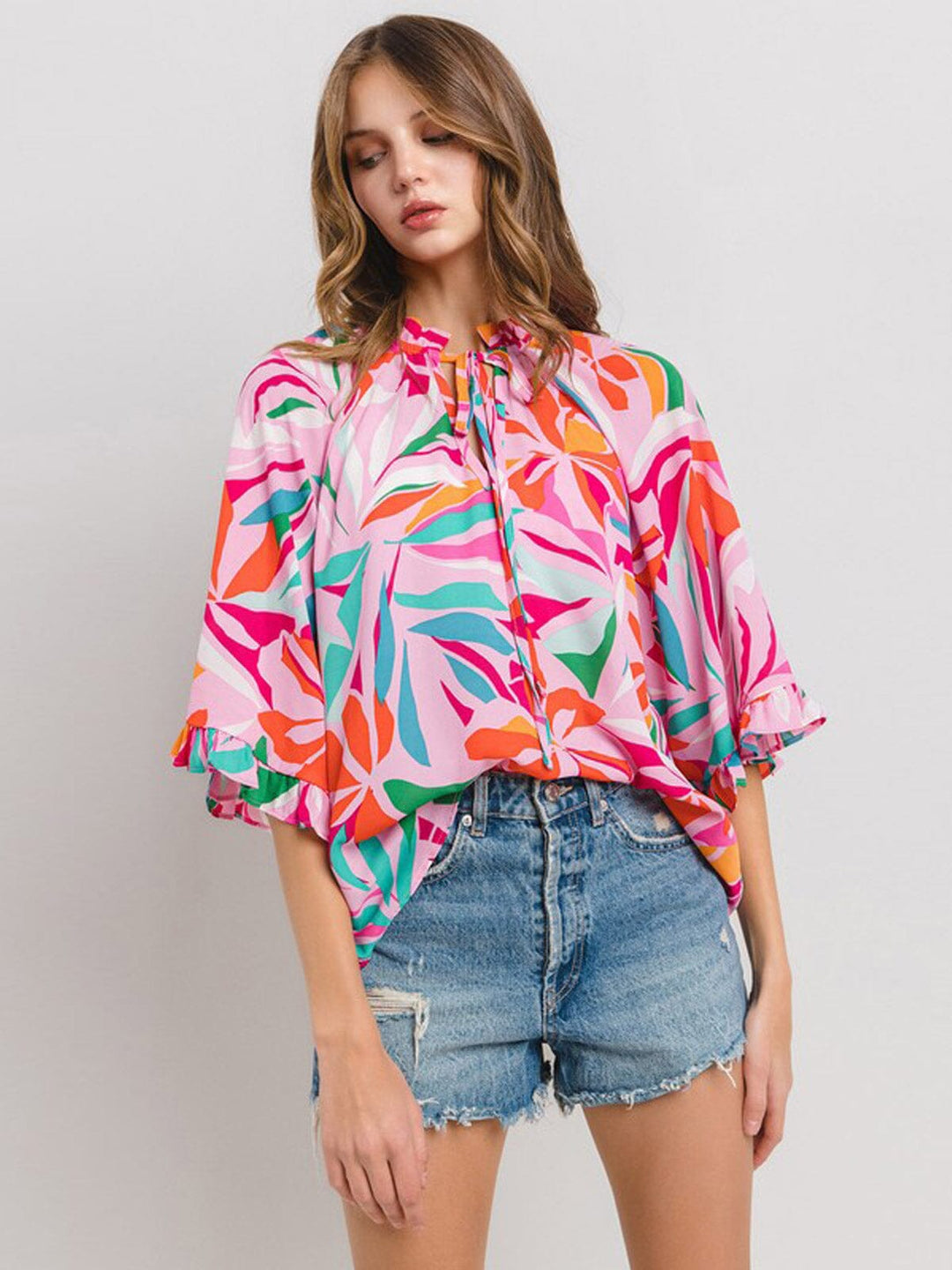 WOMEN'S 3/4 RUFFLE SLEEVE V-NECK MULTI PRINT BLOUSE