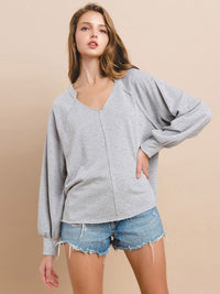 WOMEN'S LONG SLEEVE V-NECK HIGH-LOW TOP