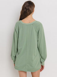 WOMEN'S LONG SLEEVE V-NECK HIGH-LOW TOP
